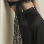 Détail tissu dentelle bandeau multifonction La Révolutionnaire Noir – Maison Ohr