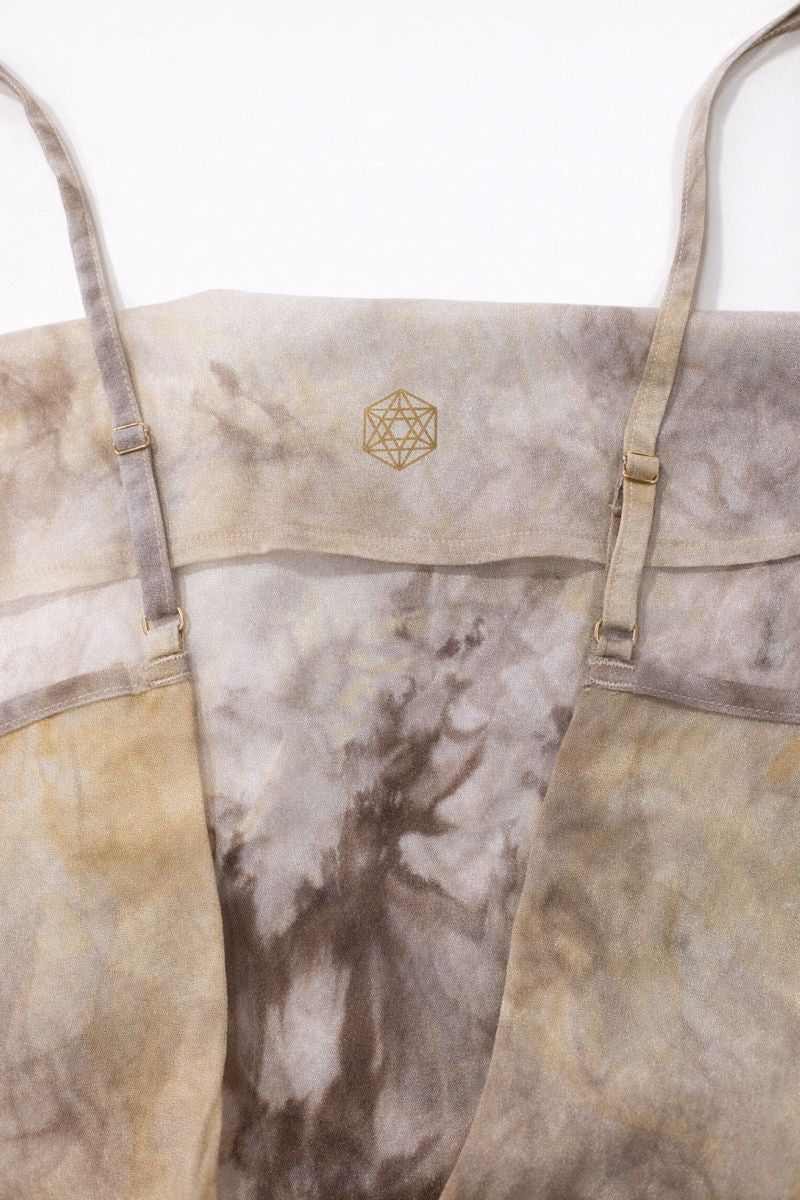 Robe Providence impression géométrie sacrée – décolleté bénitier Maison Ohr