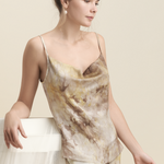 Top Plénitude porté – batik de soie Maison Ohr luxe conscient