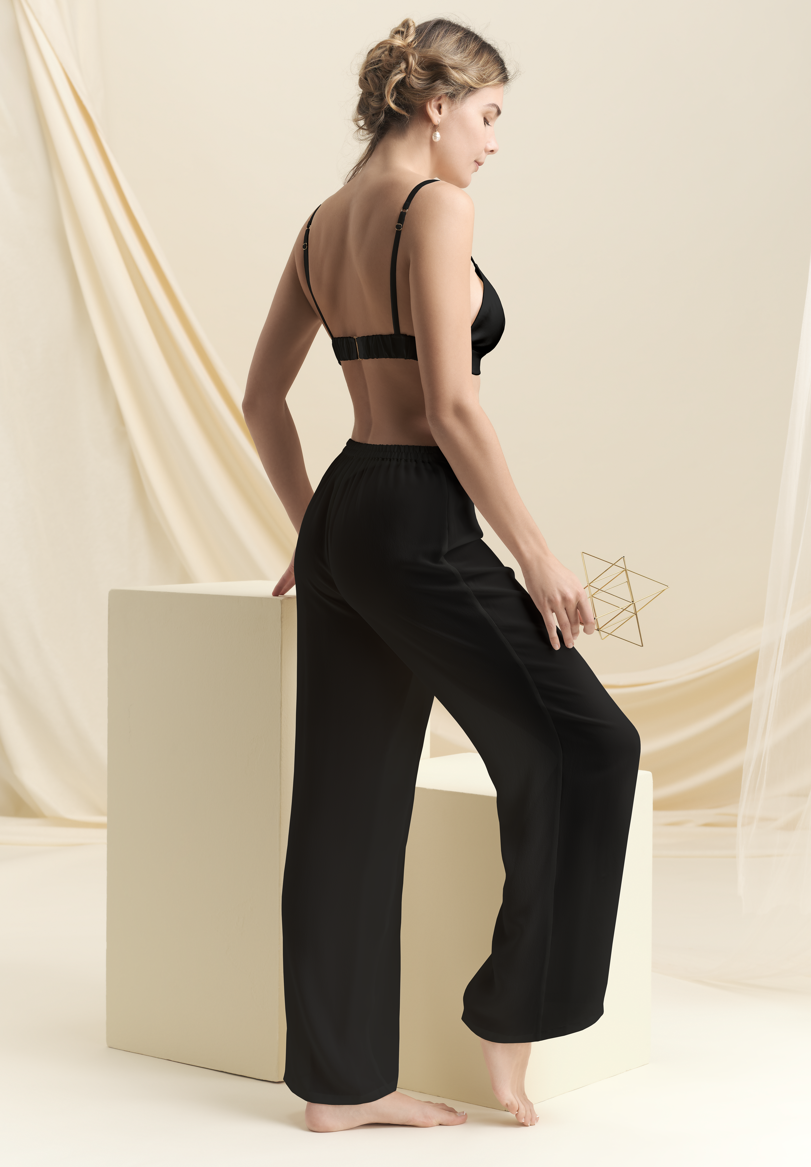 Pantalon droit Transparence noir crêpe de soie transparent vue dos – Maison Ohr